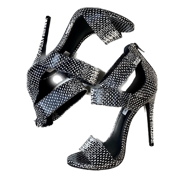 Steve Madden ‘Mira’ Heels in Black Size 7M - Picture 6 of 10